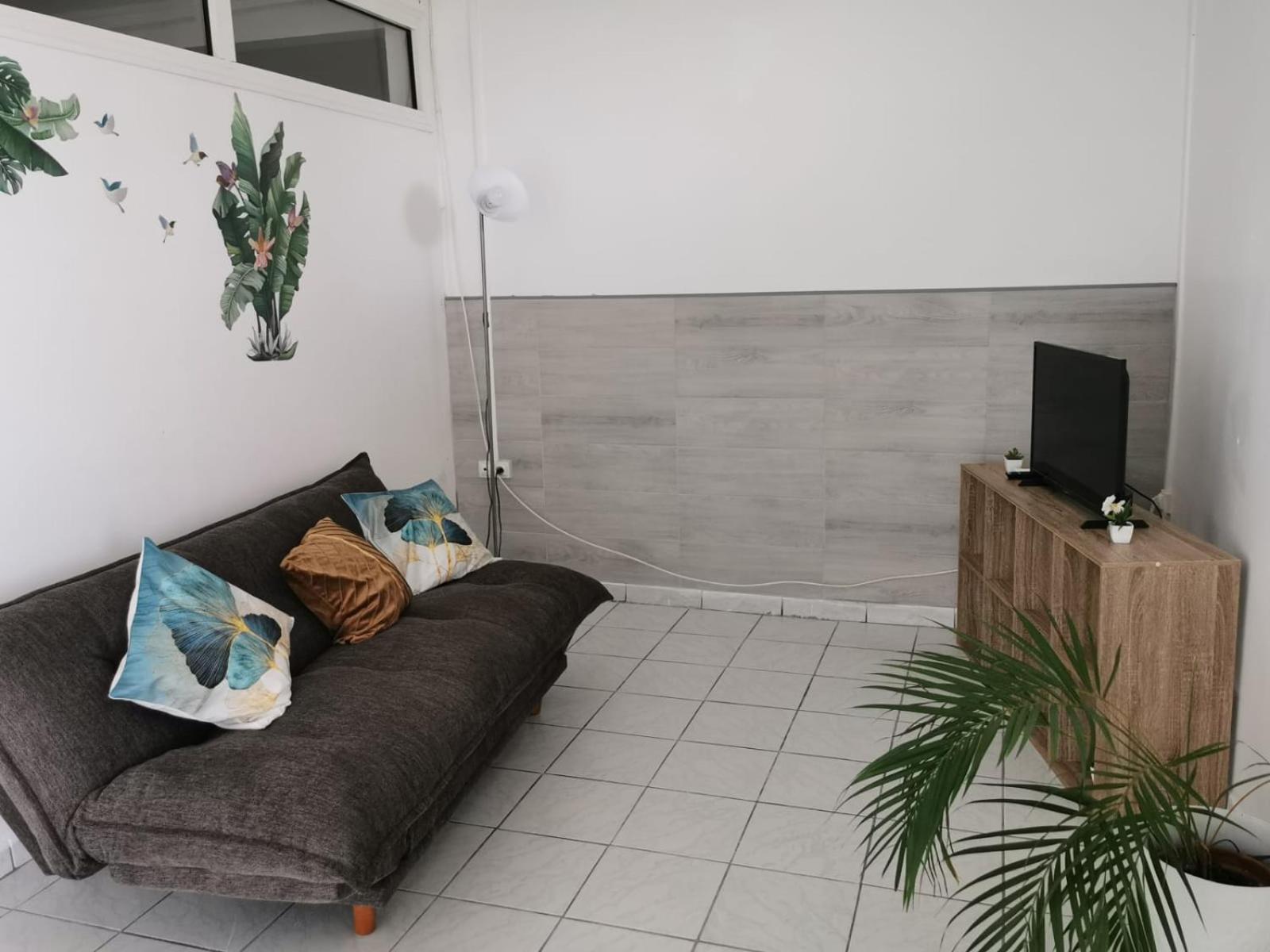 Anais Loc Apartment La Trinite Luaran gambar